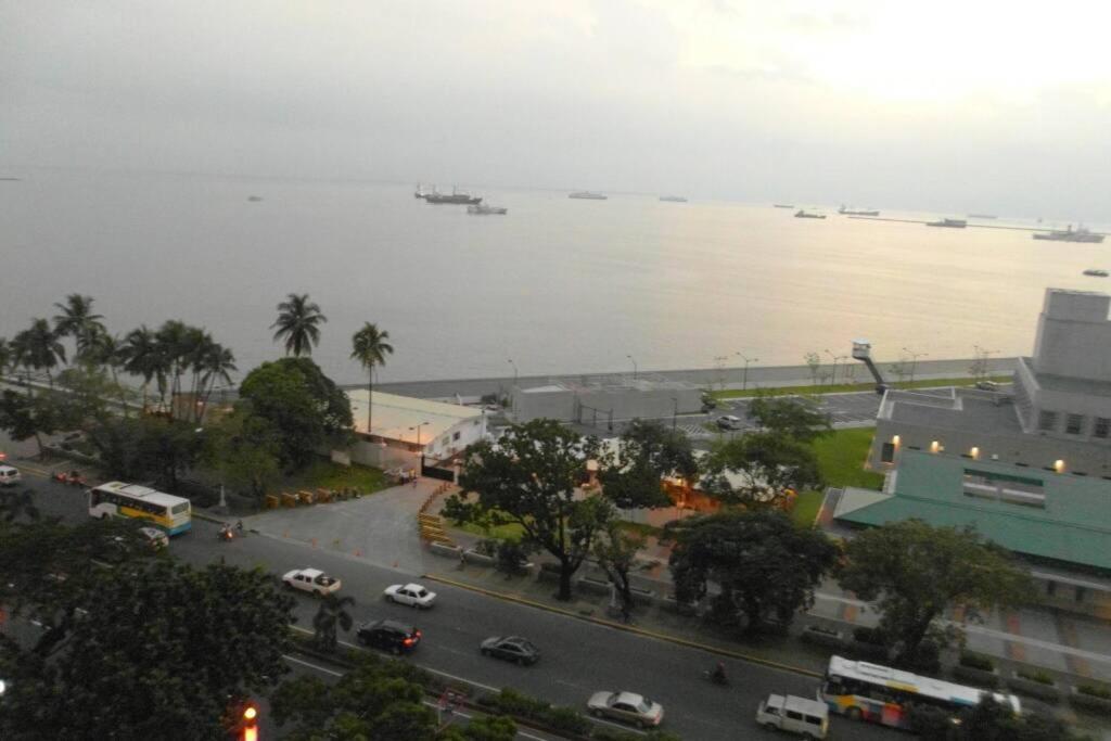 Magnificent View Of Bay, Roxas Blvd, Us Embassy Apartment *